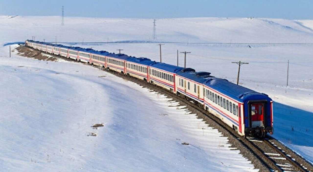 Turistik Doğu Ekspresi seferlerine yeniden başlıyor: Bakan'dan tarih bekleniyor