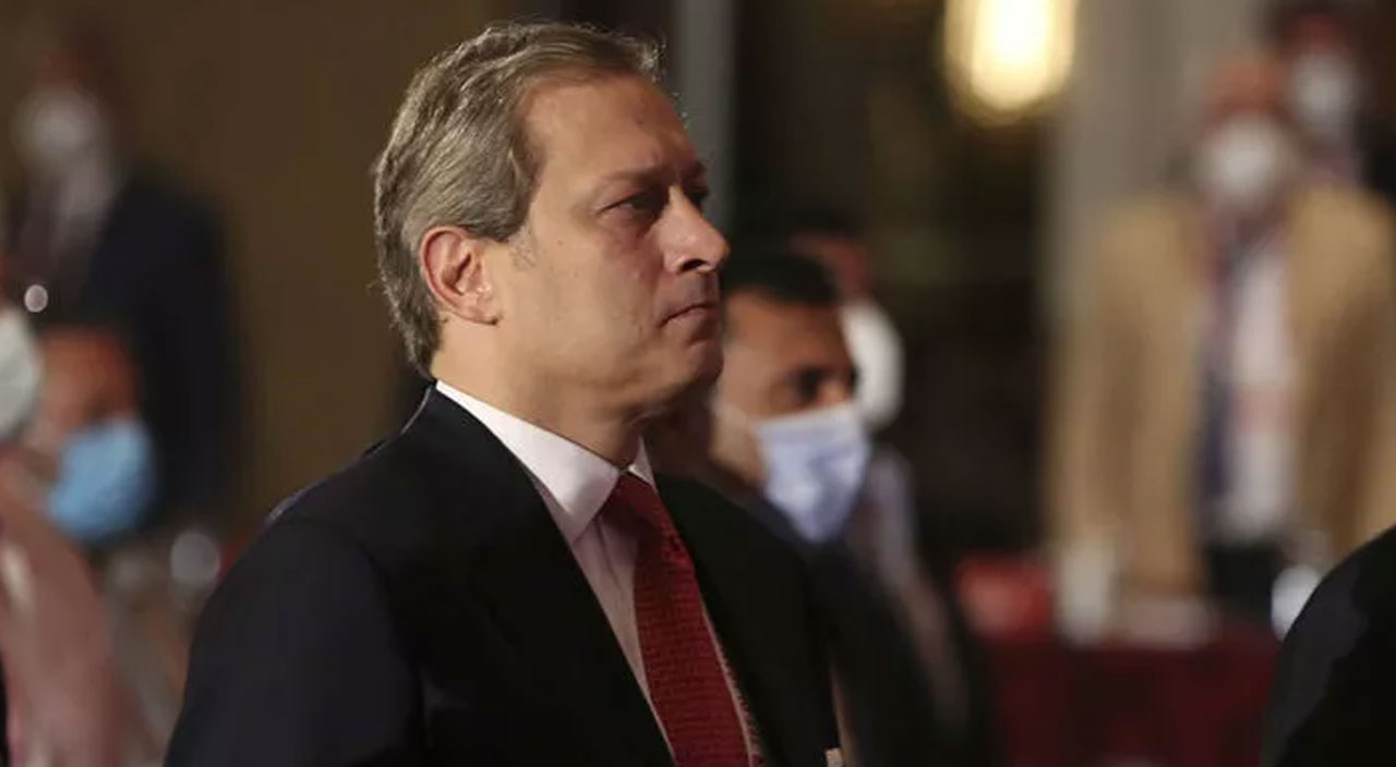 Galatasaray Başkanı Burak Elmas’tan dikkat çeken açıklamalar! Müjdeyi verdi