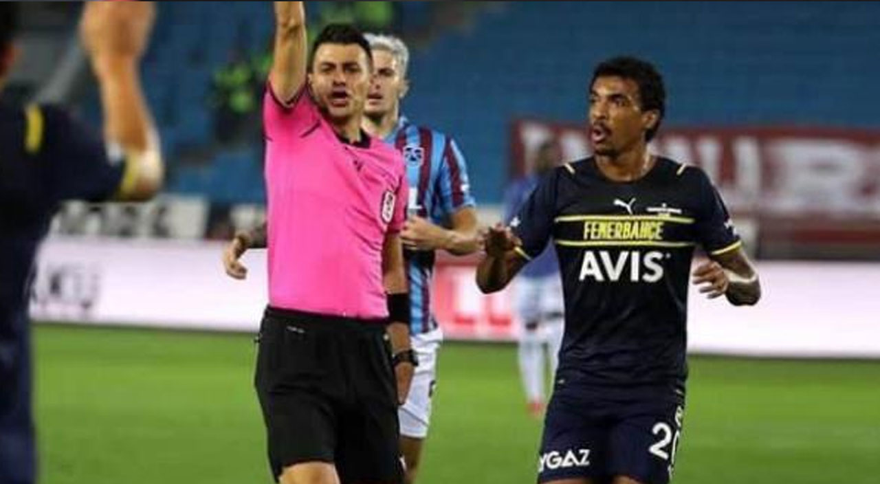 Kritik toplantıda 4 hakemin profesyonel sözleşmelerinin iptali istendi!