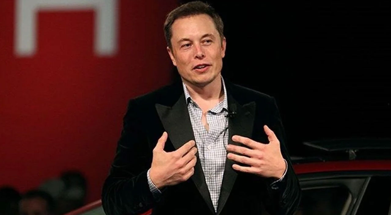 Takipçilerine Tesla sorusu: Elon Musk attığı tweetle yine gündemde