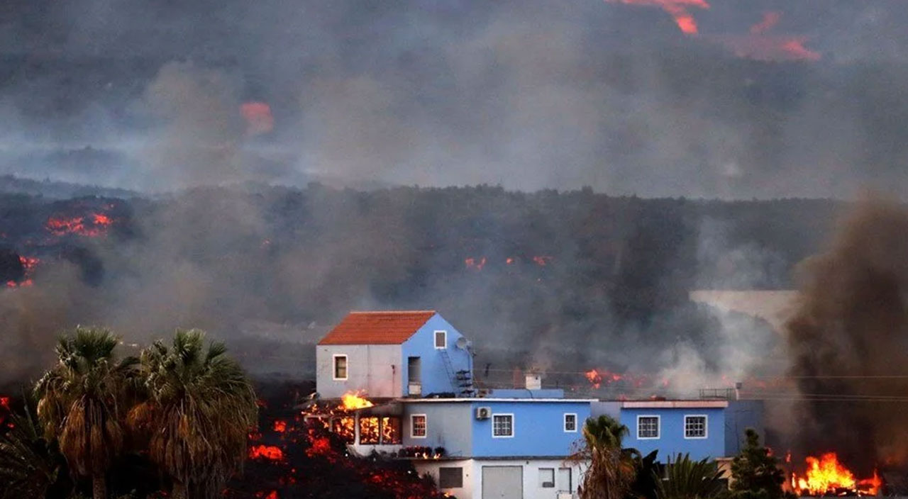 Lav felaketinde ilk can kaybı: Bilanço artıyor