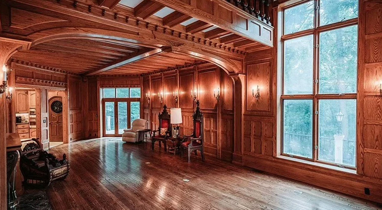 26 odalı dev kale kralını arıyor! Değeri 2,3 milyon dolar