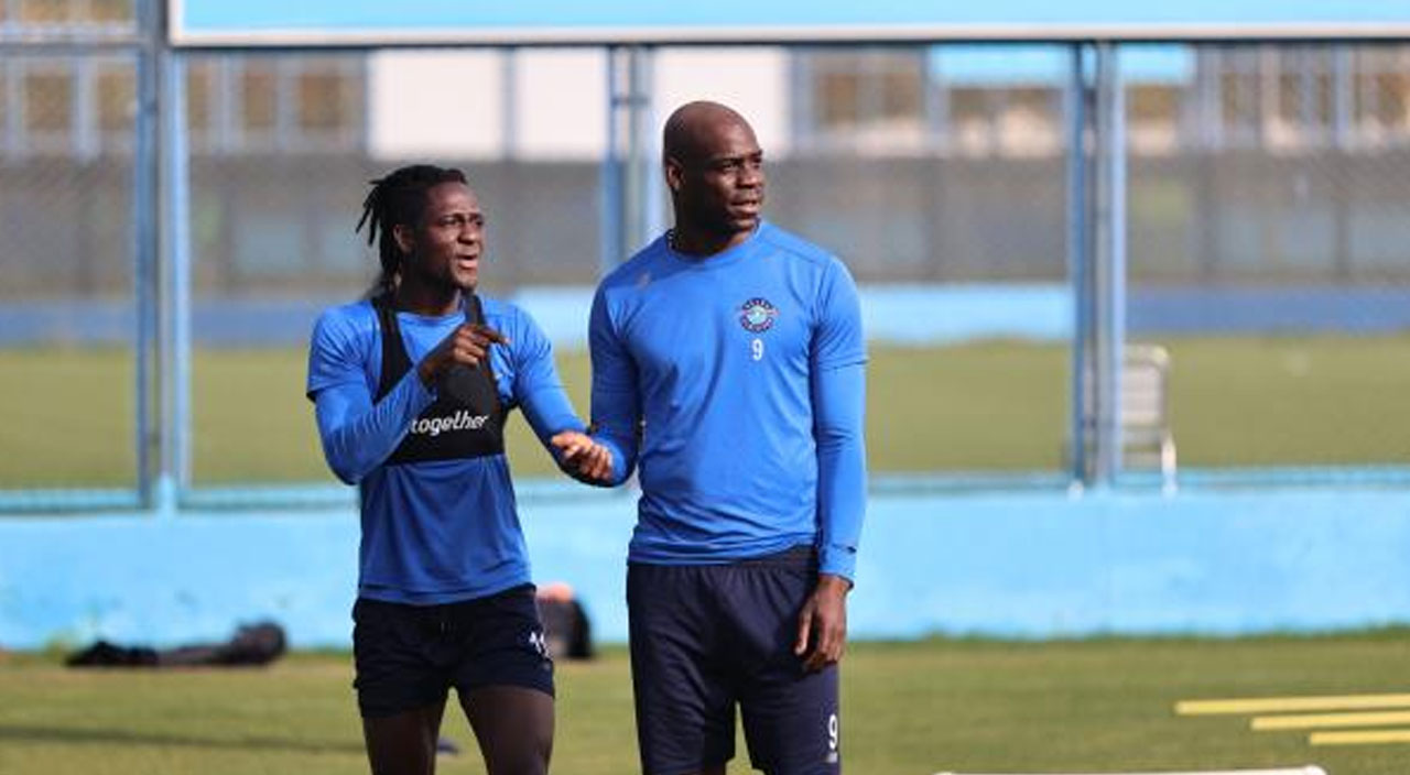 Mario Balotelli yeni tarzıyla ilk görüntülendi! Taraftar beğeni yağmuruna tuttu