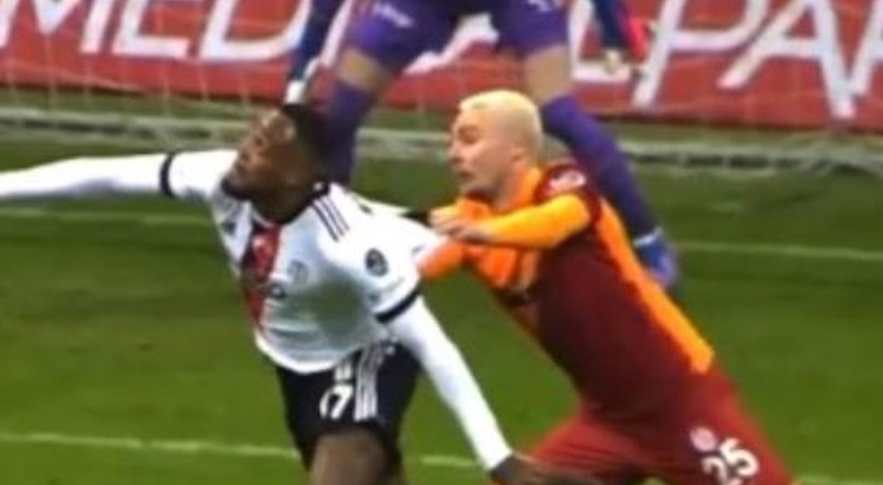 Ahmet Çakar'ın “Beşiktaş’ın penaltısı yendi!” dediği pozisyonda gerçek ortaya çıktı!