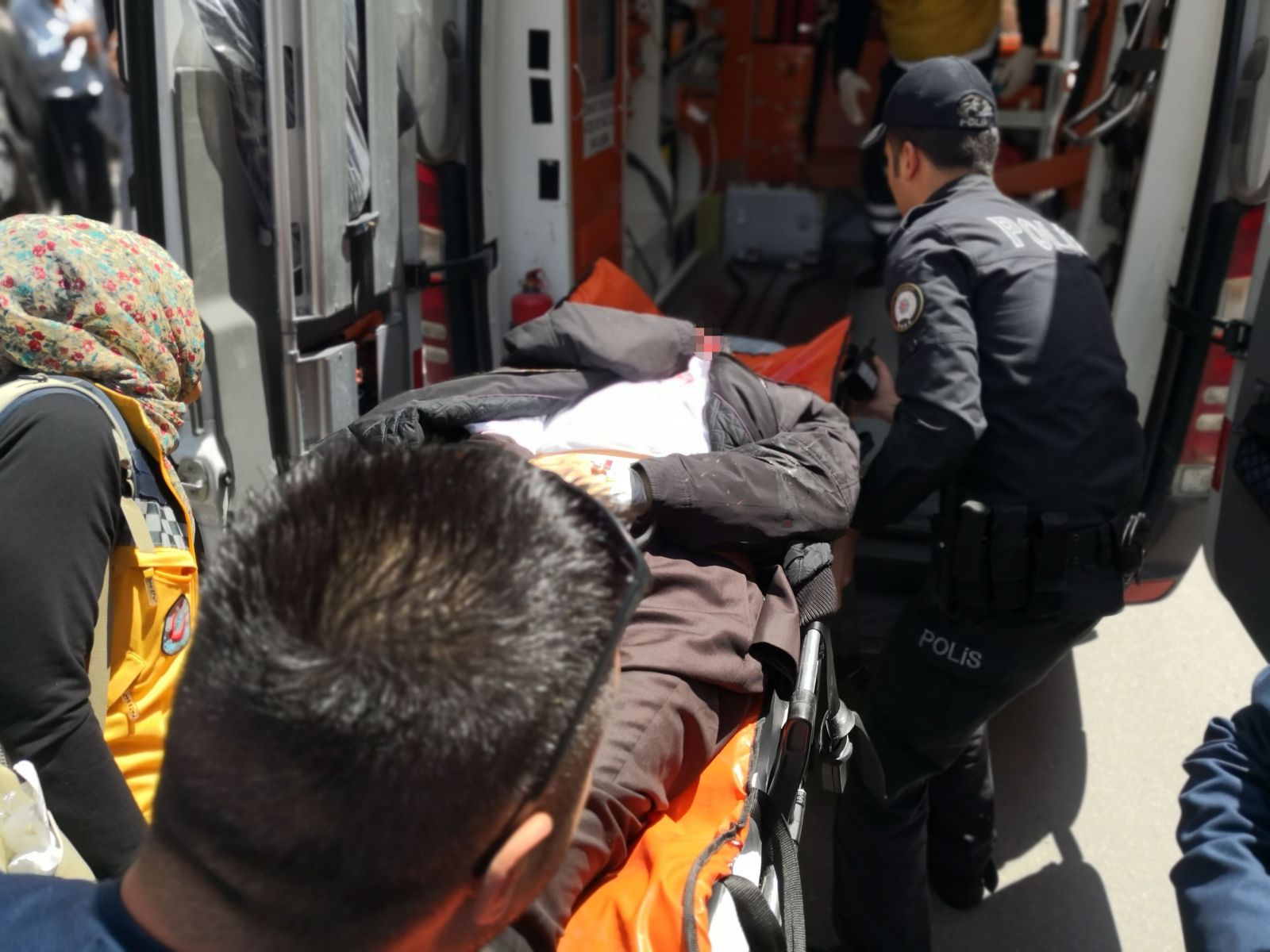 Avukatı öldürüp intihar etti