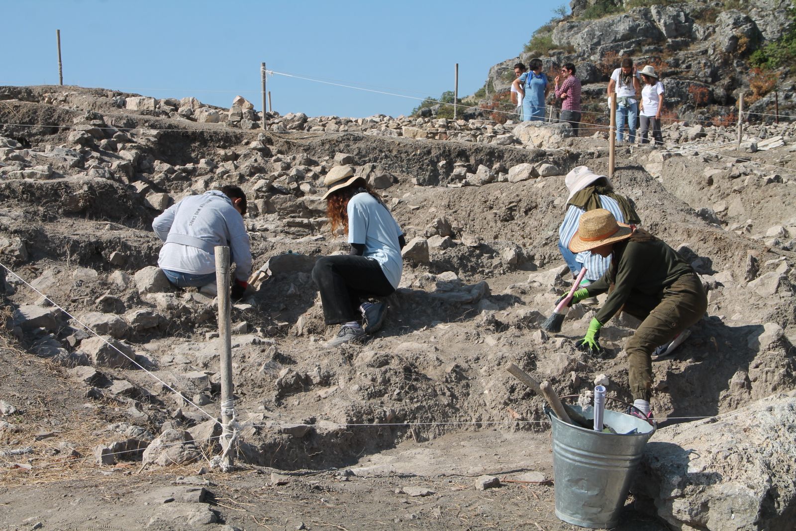 Arkeolojik kazılarda 700 yıllık cami bulundu