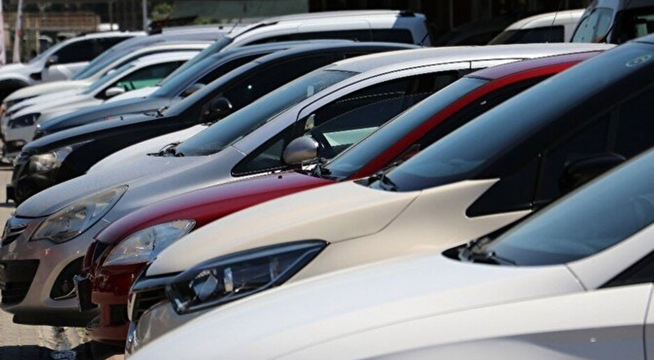 İkinci el araç piyasasında hareketlilik başladı: Satılan aracın yeri doldurulamıyor