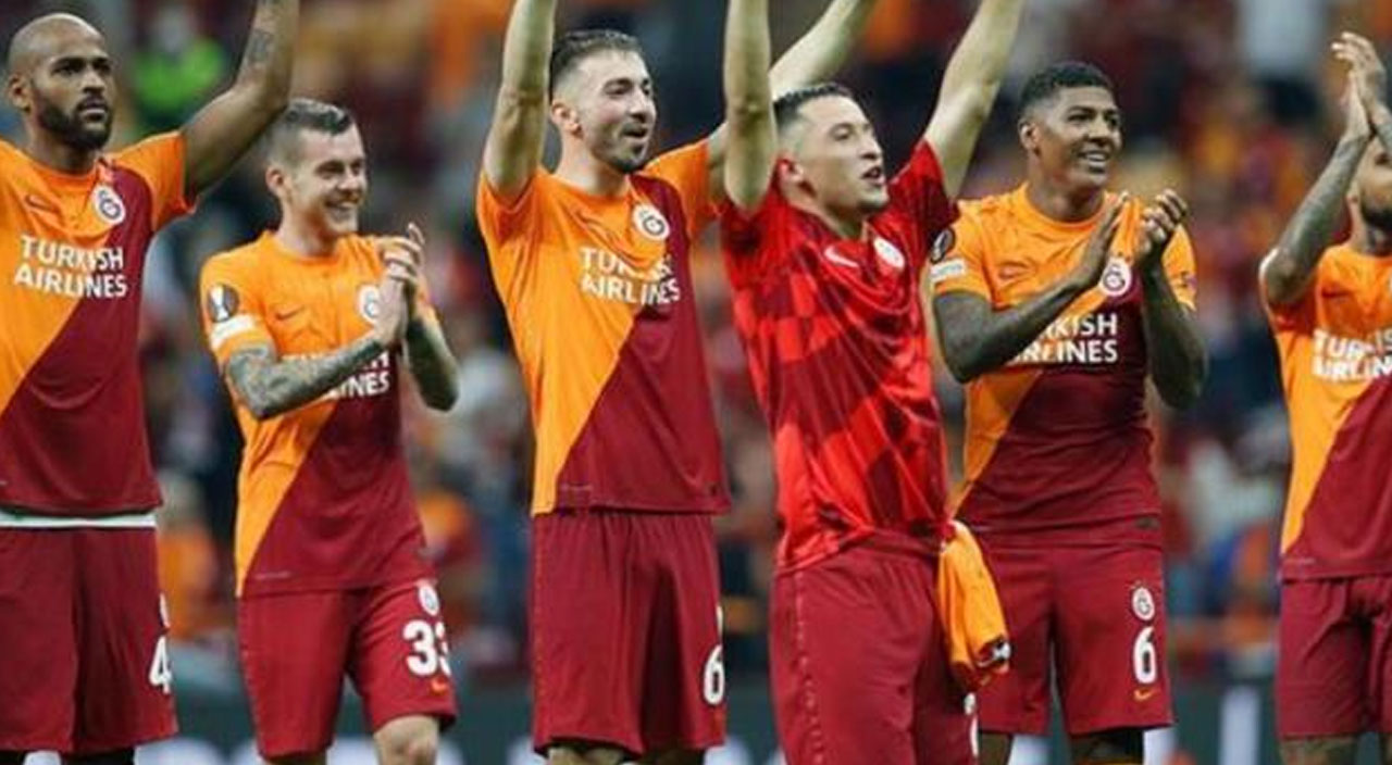 Galatasaray kemer sıkma politikasına geçiyor: Arda Turan gözden çıkarıldı