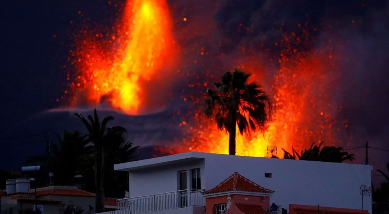 La Palma adası lavlarla mücadeleye devam ediyor: Sokağa çıkma yasağı getirildi