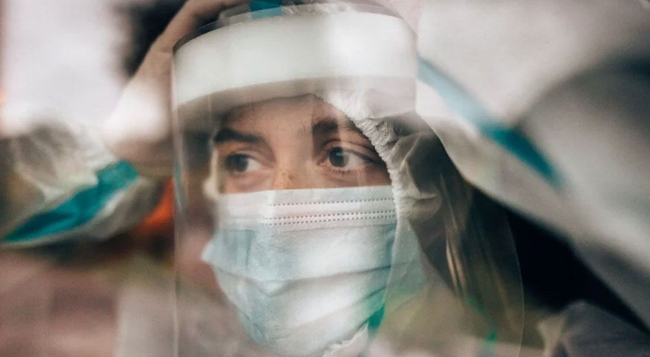 Bilim adamlarından korkutan uyarı: Üçüncü doz aşıların Omicron’a etkisi azalıyor