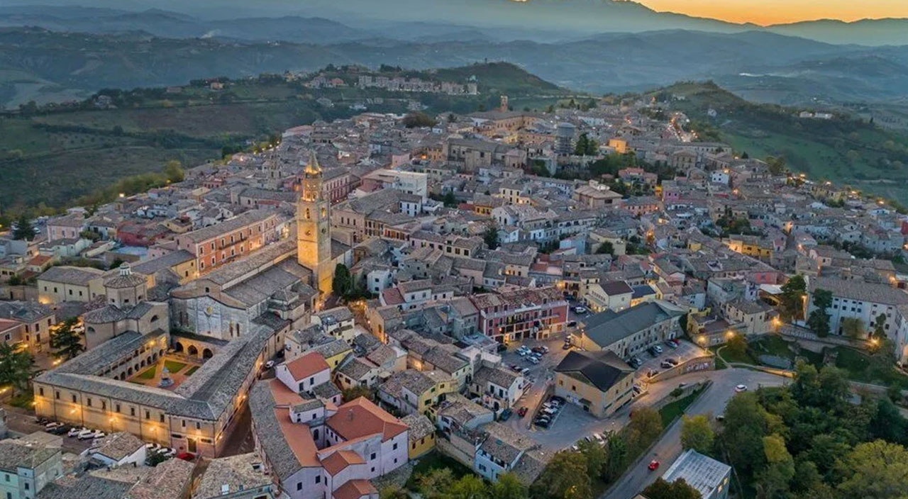 İtalya’da evler 1 Euro’dan satışa çıkarıldı!