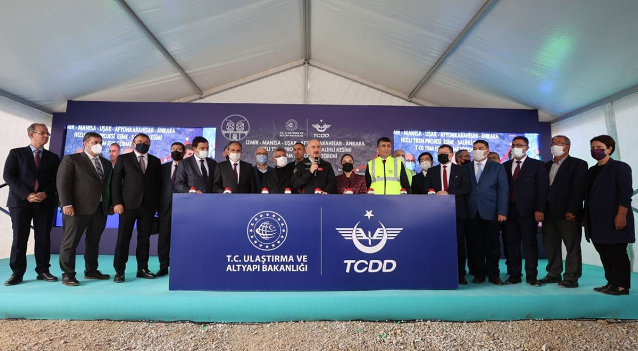 Türkiye'nin en geniş TBM tüneli! Düzenlenen törenle ilk ışık göründü