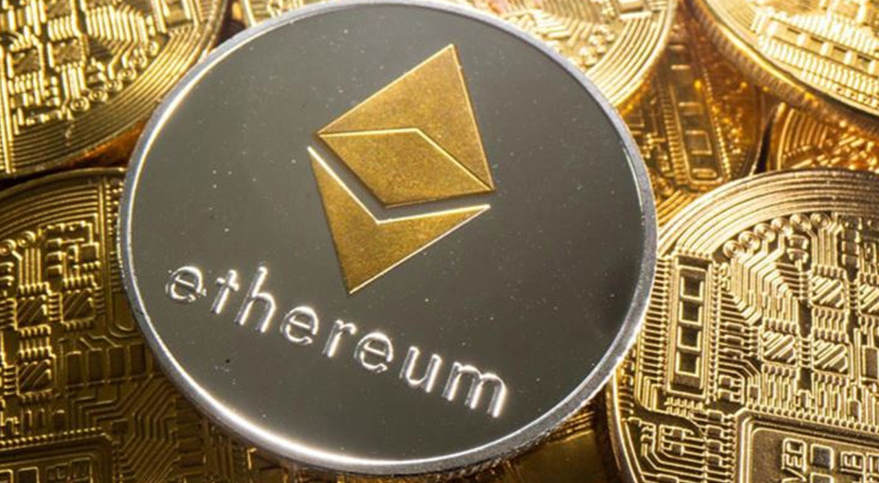 Bitcoin’de 7 ayın en büyük düşüşü: Uzmanlardan kritik yeni yıl tahmini