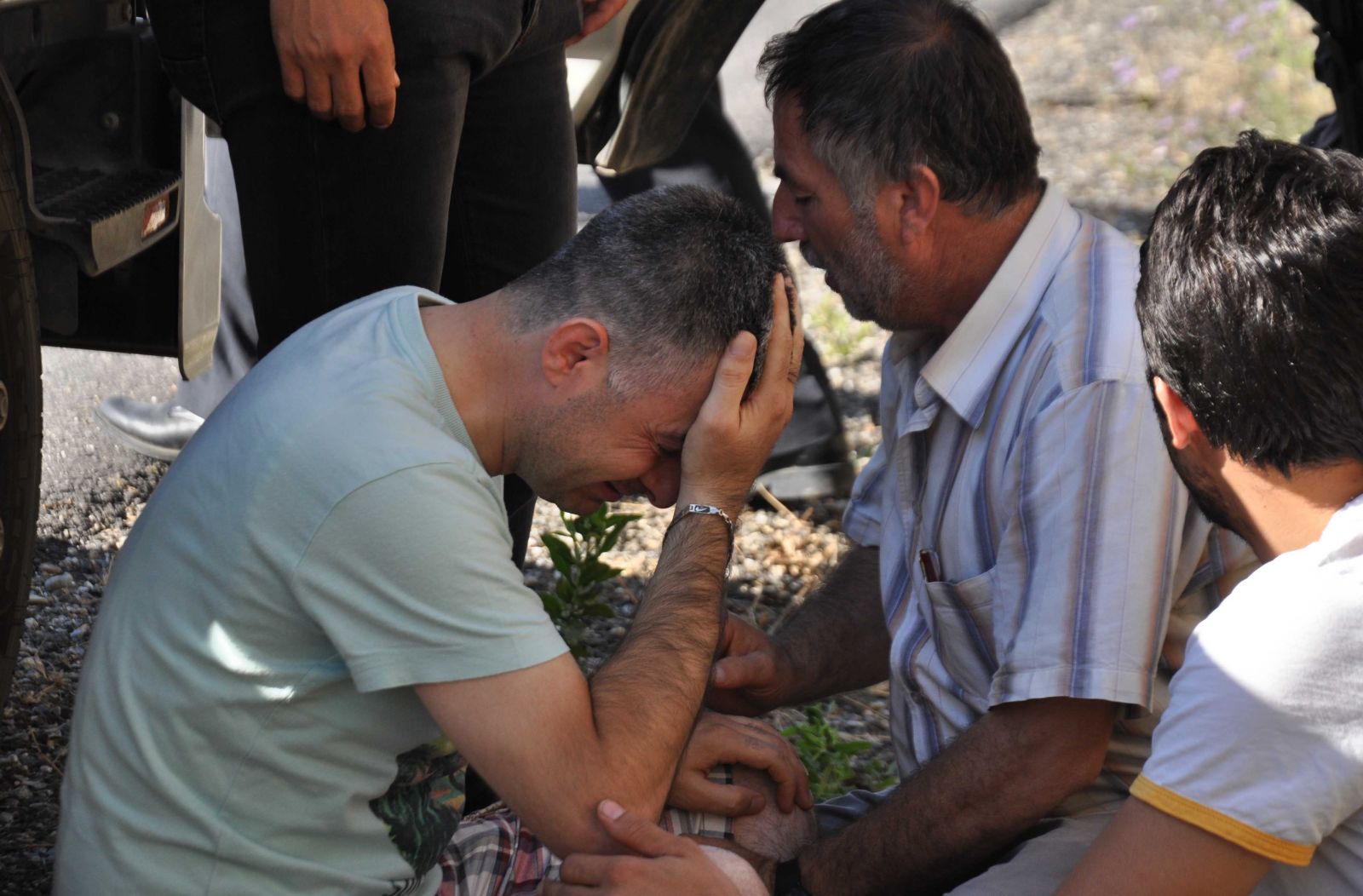 Antalya'da ciple otomobil çarpıştı: 2 ölü, 6 yaralı