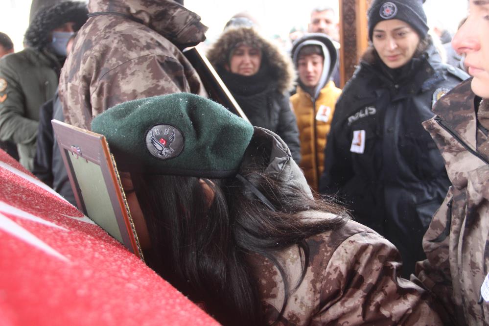 Şehidin cenazesinde çok acı detay