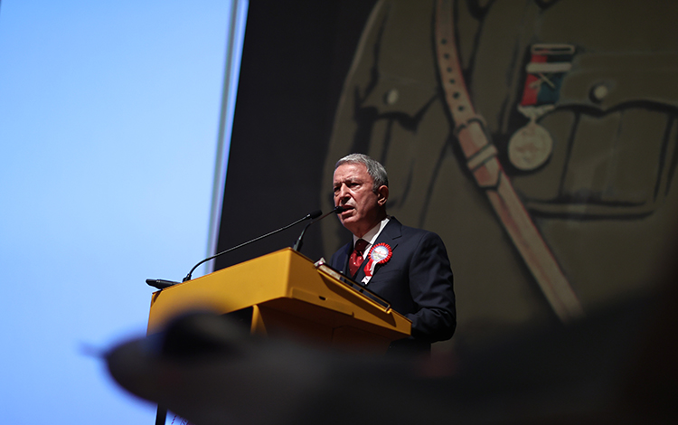 Milli Savunma Bakanı Hulusi Akar açıklama yaptı