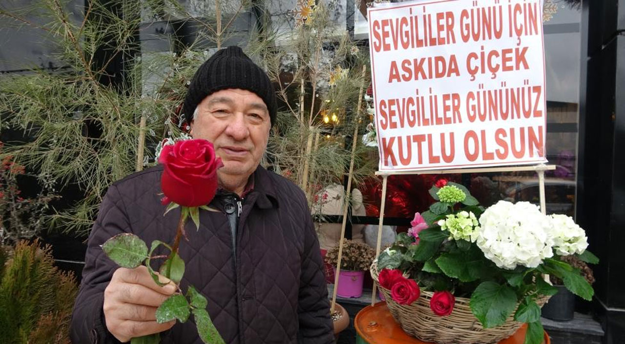 Üniversitedeyken sevgilisine hediye alamayan çiçekçiden ‘Askıda Çiçek' kampanyası