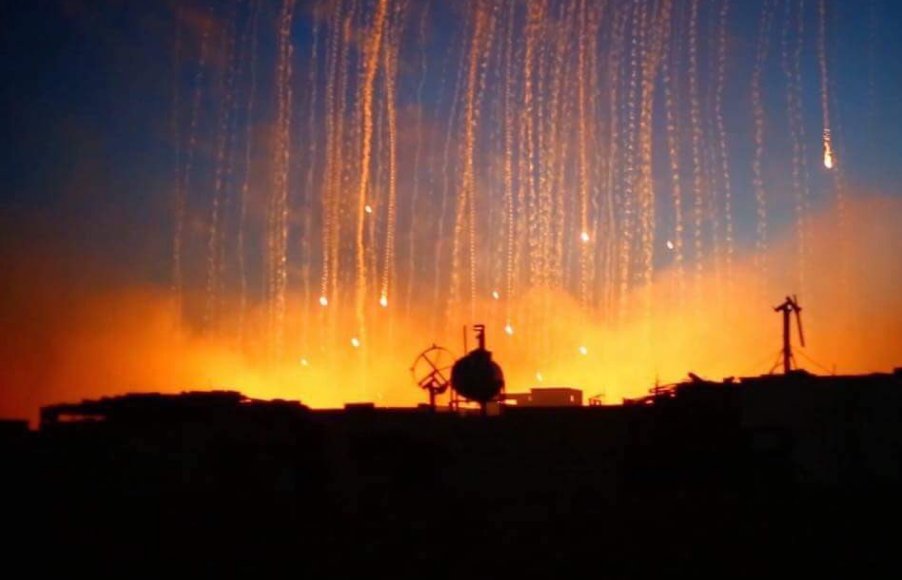 ABD Rakka'da sivillere fosfor bombası yağdırdı