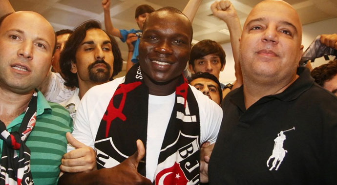 Beşiktaş, Vicent Aboubakar'ı İstanbul'a getirdi