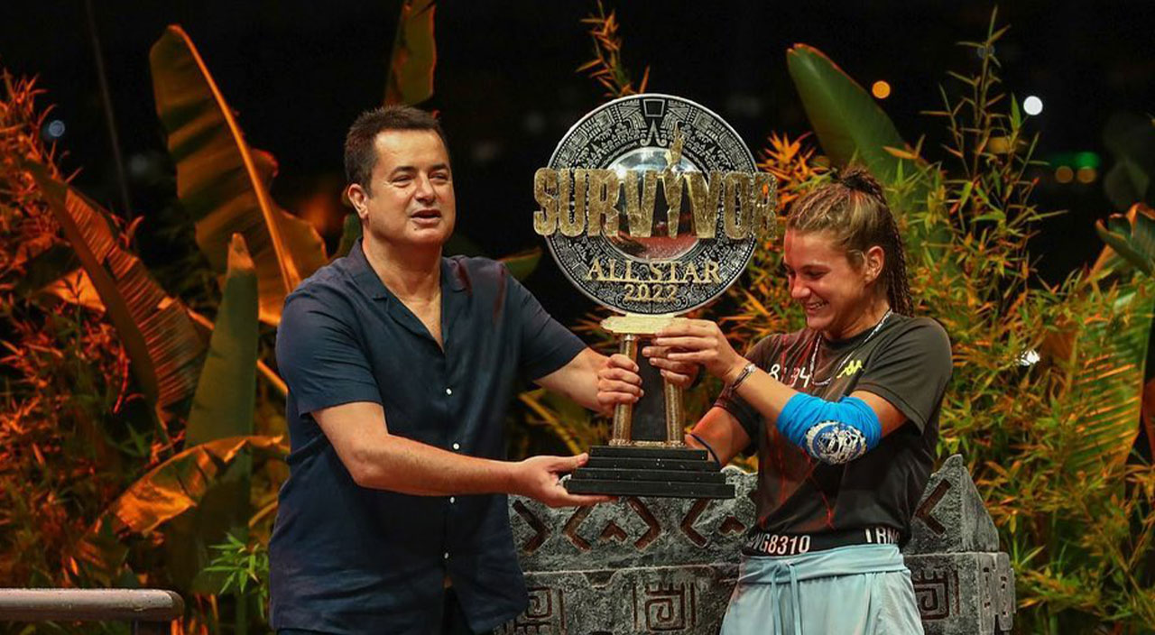 Survivor fanatiği Demet Akalın’dan Acun Ilıcalı’ya sert çıkış: Çöp bir yarışma Survivor fanatiği Demet Akalın’dan Acun Ilıcalı’ya sert çıkış: Çöp bir yarışma