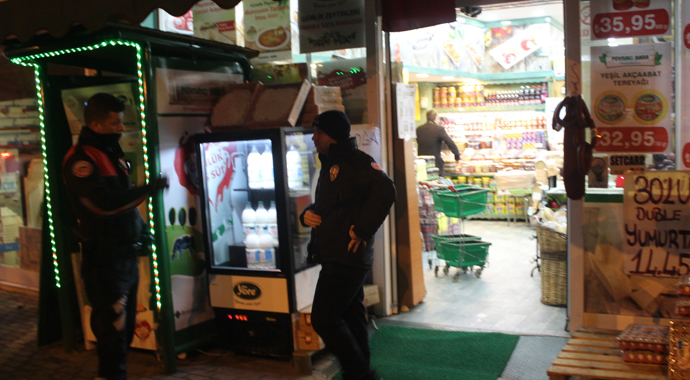 “Beni neden işten çıkarttın” dedi eski patronunu vurdu