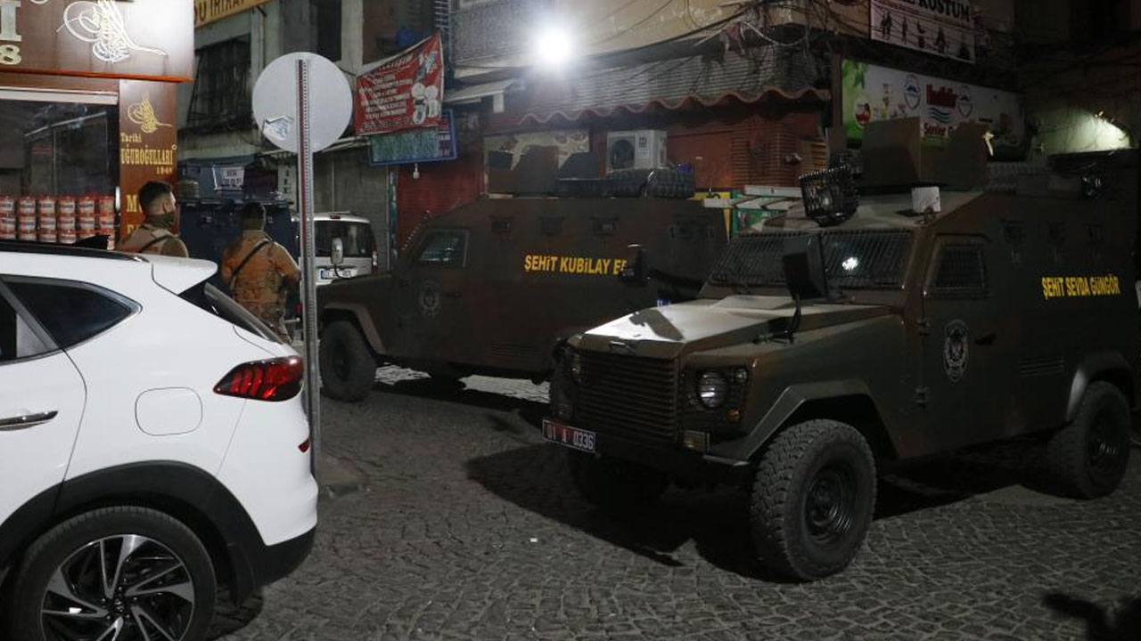 Adana’da canlı bomba alarmı