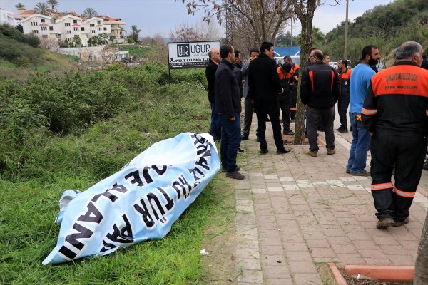 Belediye ekipleri birbirine girdi, polis müdahale etti