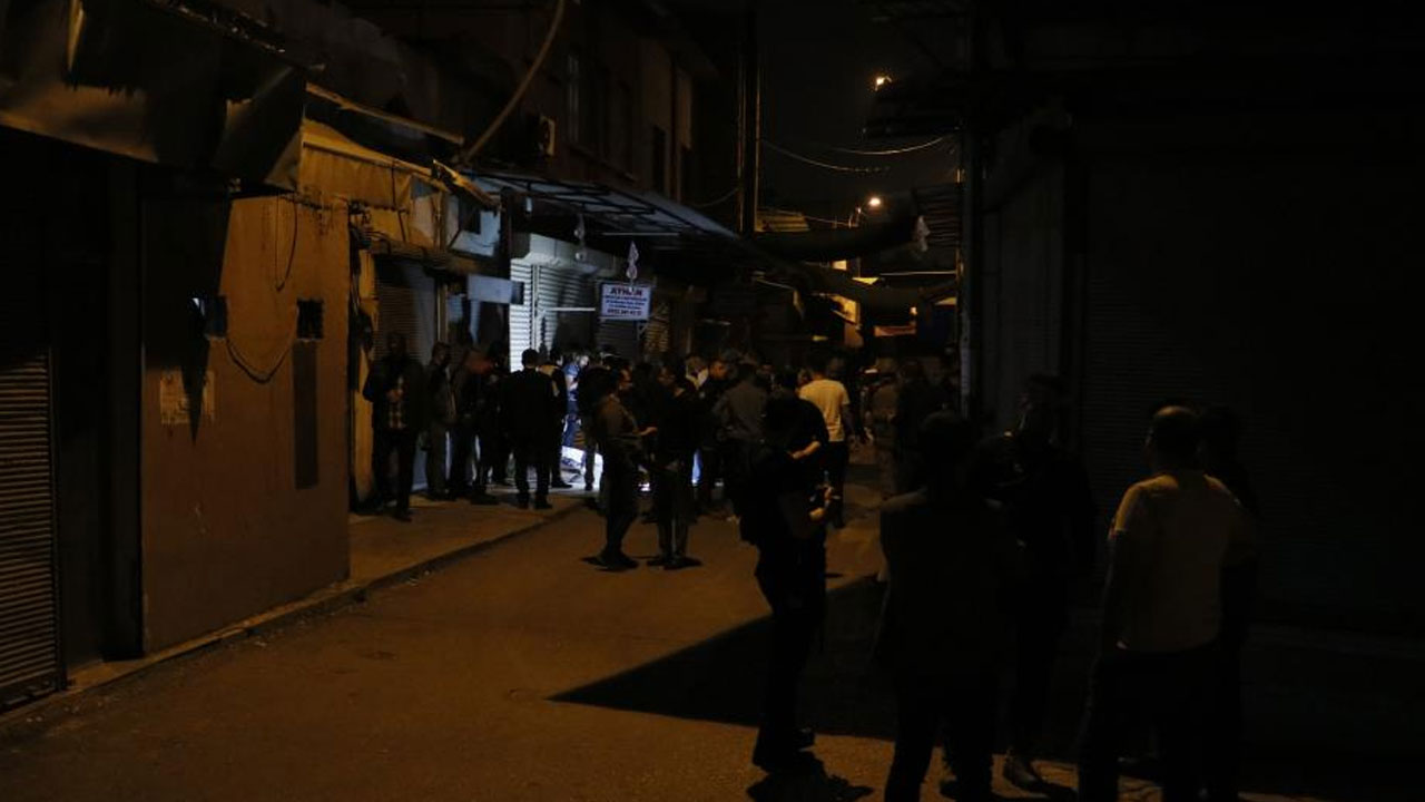 Adana’da canlı bomba alarmı