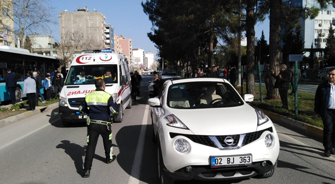 Adıyaman’da 5 otomobil birbirine girdi: 2 yaralı