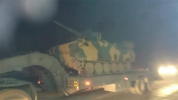 TSK, Afrin'de havadan halka bildiri dağıtıyor! (Son Dakika Afrin Haberleri)