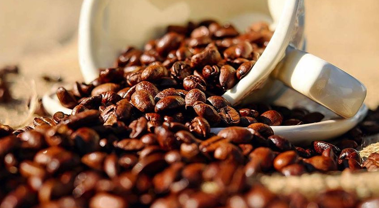 Kahve dost mu düşman mı? Kırk yıl hatırı var diyorlar ama... Kahve dost mu düşman mı? Kırk yıl hatırı var diyorlar ama...