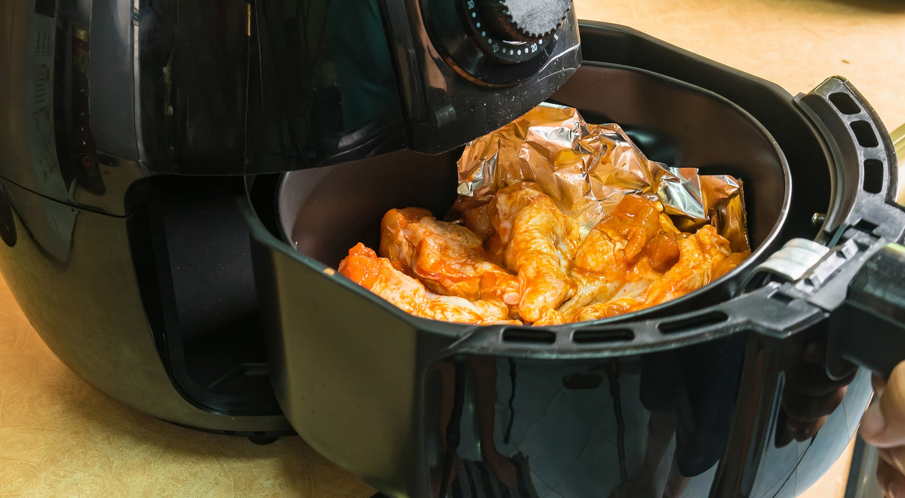 Talep arttı, birçok evde var! Peki, airfryer zararlı mı? İşte bilinmeyen detay...