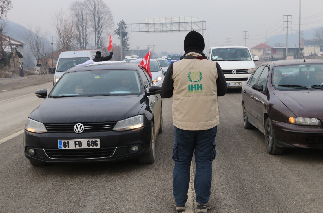 İHH’nın Halep konvoyu yola çıktı
