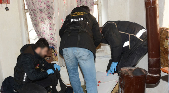 Aksaray'da yakalanan 99 aranan şahıstan 32'si tutuklandı