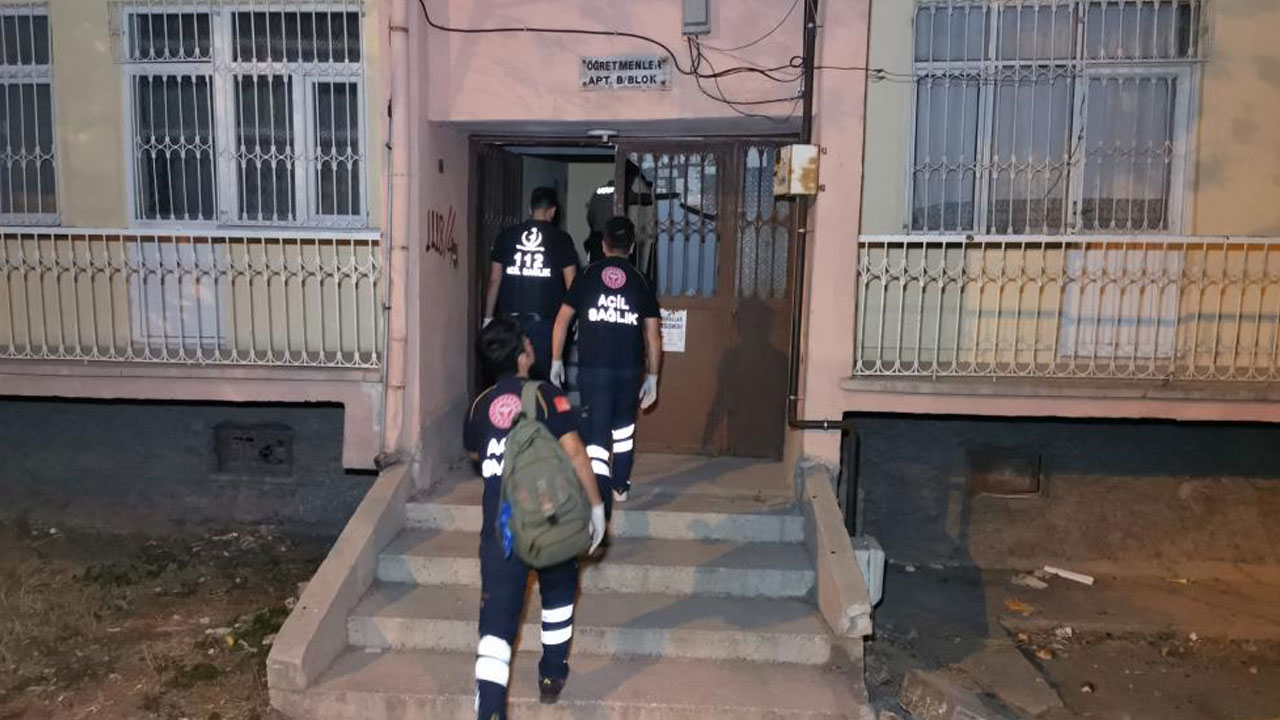 Eski koca dehşeti! Önce takip etti, sonra darp edip bıçakladı