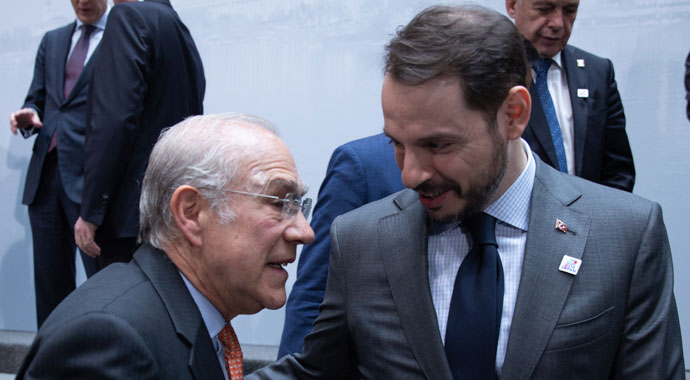 Bakan Albayrak kritik zirveyi değerlendirdi