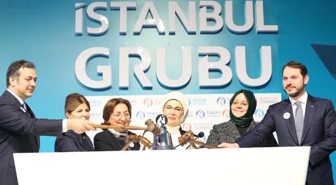 Berat Albayrak: Biz kadınlarımıza güveniyoruz Berat Albayrak: Biz kadınlarımıza güveniyoruz