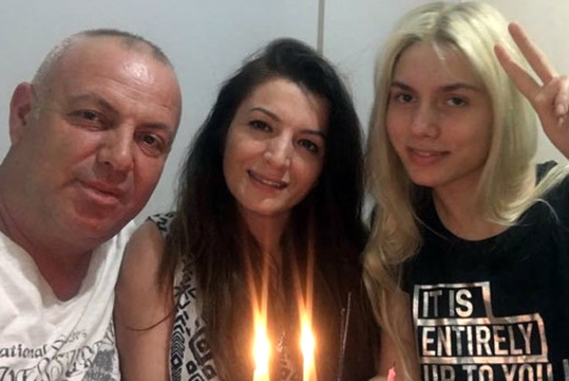 Aleyna Tilki, anne-babasının boşanmasıyla ilgili ilk kez konuştu