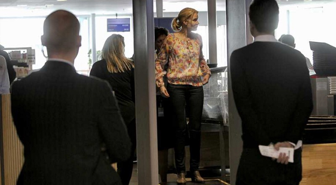 4 Alman diplomat yapılan uygulama sonrası uçağı kaçırdı