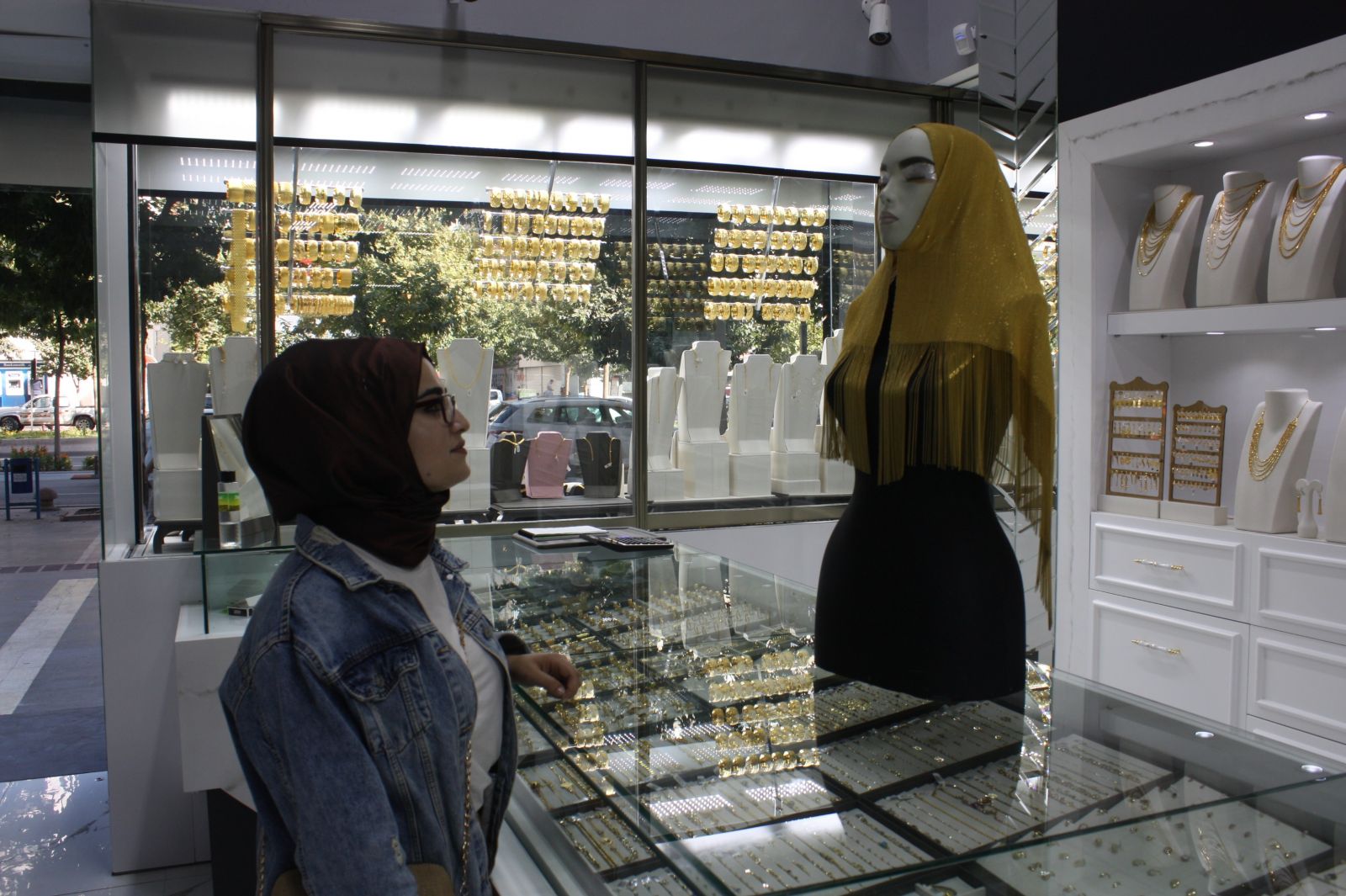 Görenleri hayrete düşürdü! Tam 340 bin lira değerinde...