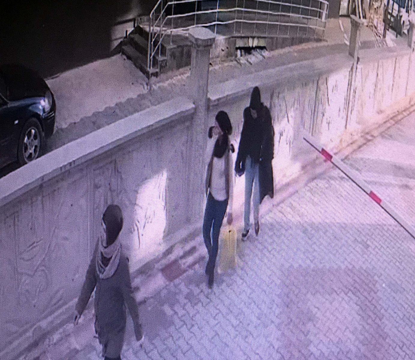 Konya'da yakalandılar! Çoraplarının içinden bile para çıktı...