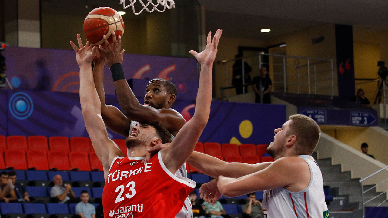 12 Dev Adam tam gaz! 2022 Avrupa Şampiyonası'nda 3. galibiyet