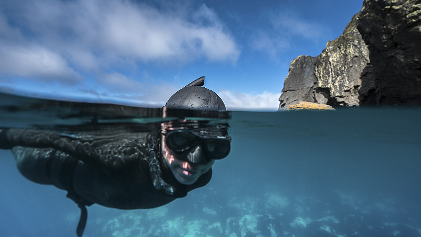 Milli sporcu Şahika Ercümen'den Antarktika'da tarihi dalış