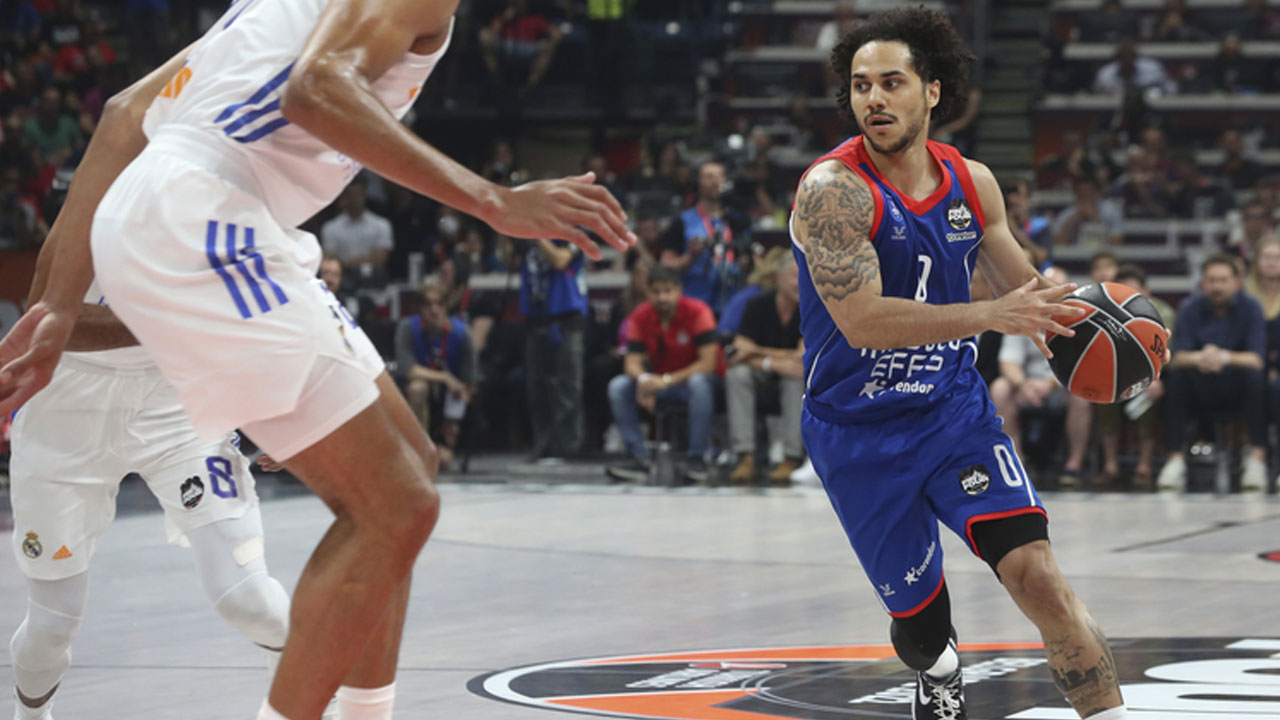 Üst üste ikinci kez... Euroleague'de şampiyon Anadolu Efes