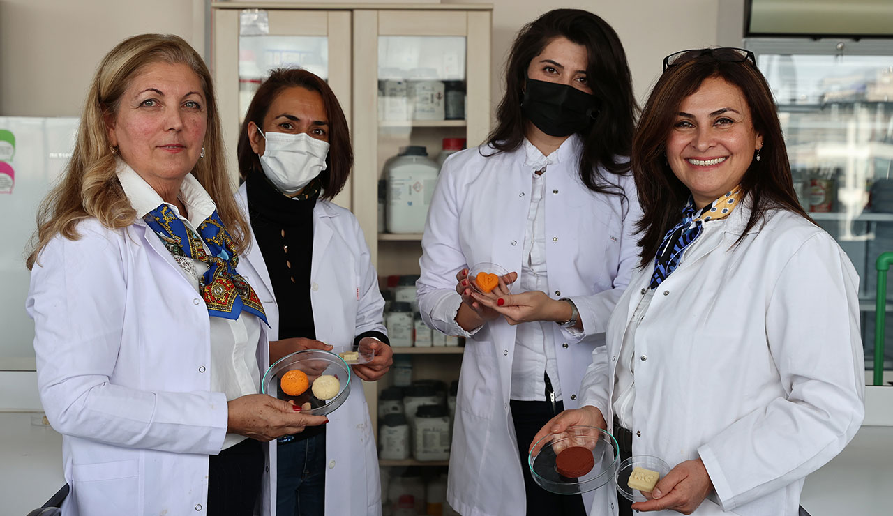 Ankara Üniversitesi'nden örnek proje: 3D yazıcıyla doğal gıda üretildi