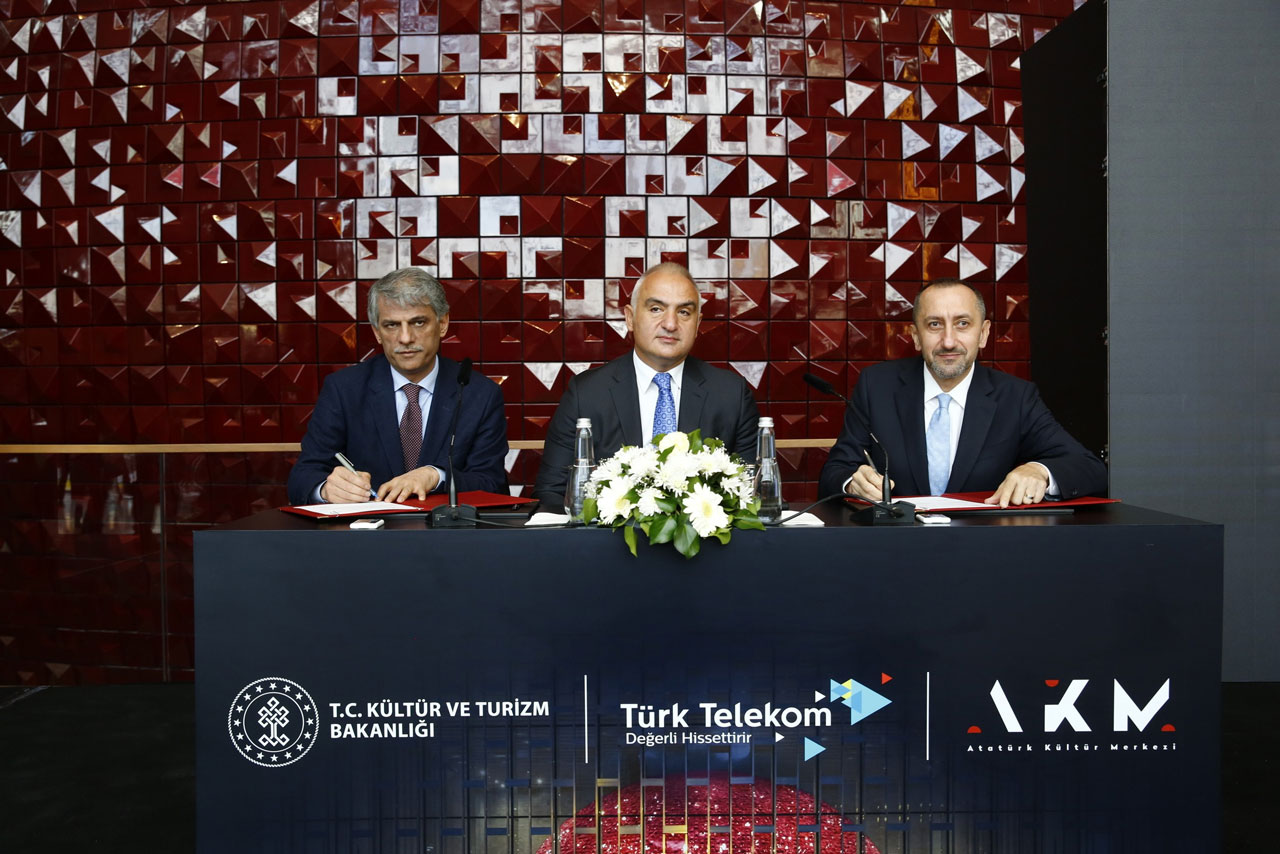 Türk Telekom’dan sanata 60 milyon TL’lik bağış