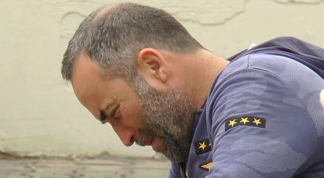 Evinin önünde çay içerken öldü, yakınının sözleri yürek dağladı