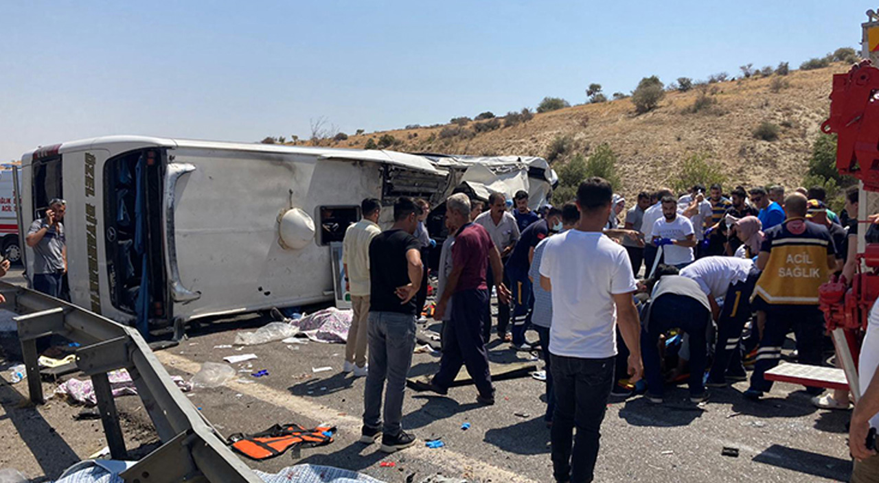 Gaziantep'te 16 kişinin öldüğü feci kazada acı detay! Perdeyi düzeltirken katliama neden olmuş...