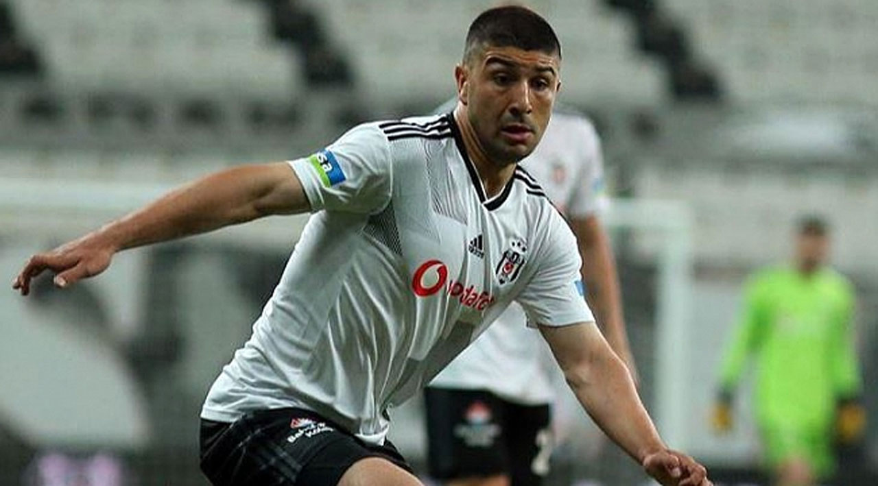 Beşiktaş'ta Güven Yalçın, Larin'in yerine göz koydu