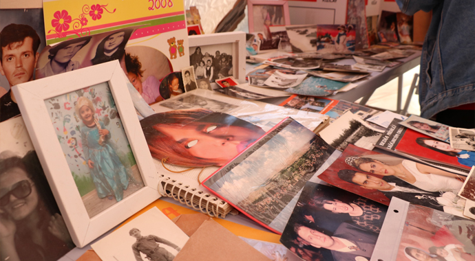 Depremzedeler anılarını almaya geldi